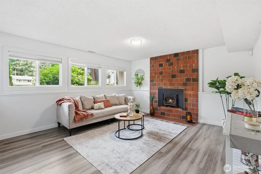 12611 NE 134th Place Kirkland WA 98034