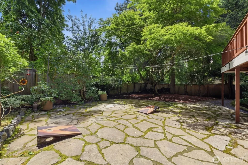 12611 NE 134th Place Kirkland WA 98034