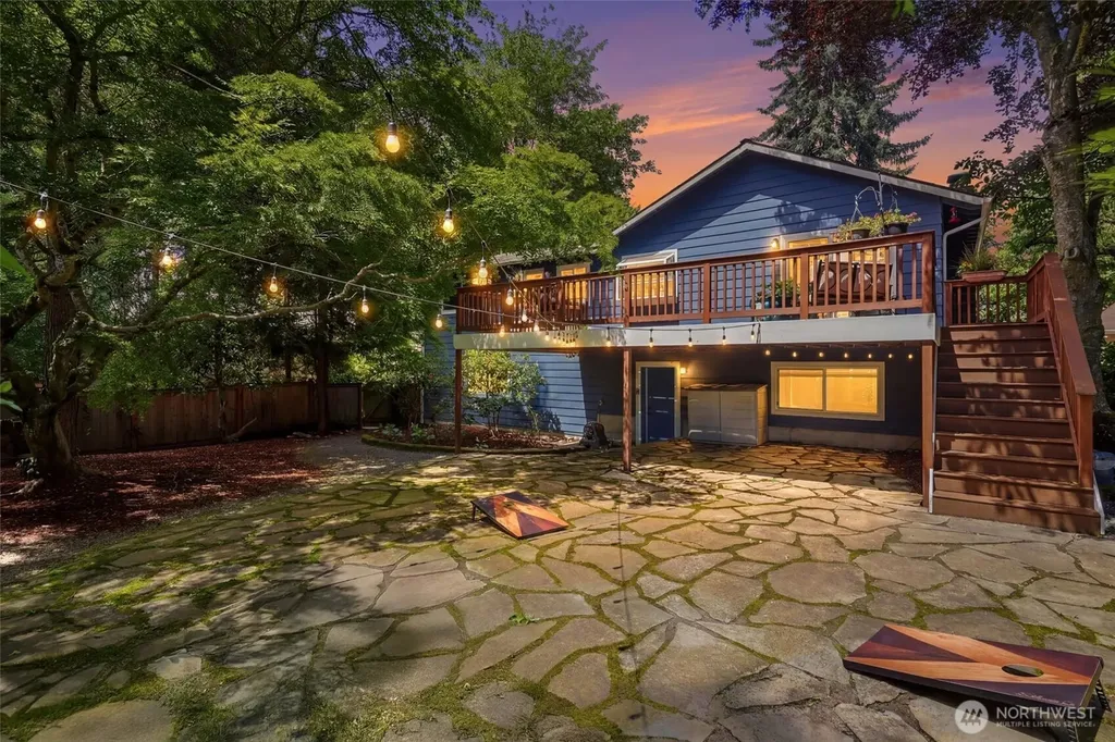 12611 NE 134th Place Kirkland WA 98034