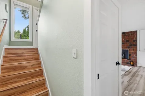 12611 NE 134th Place Kirkland WA 98034