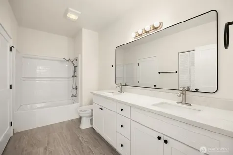 515 241st Lane SE Sammamish WA 98074