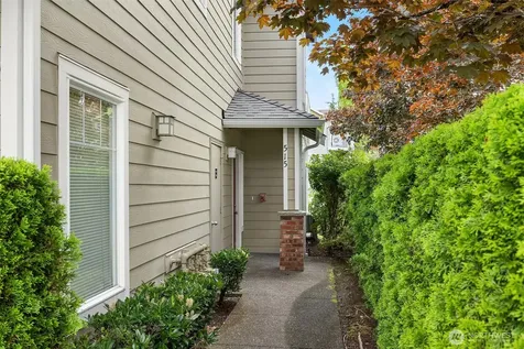 515 241st Lane SE Sammamish WA 98074