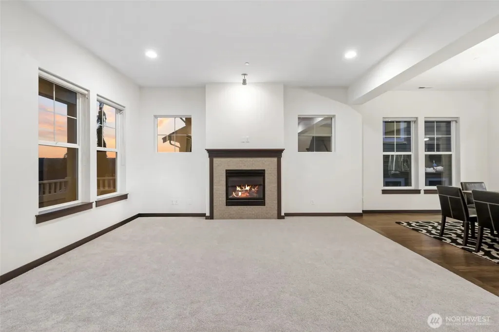 16990 NE 84th Court Redmond WA 98052
