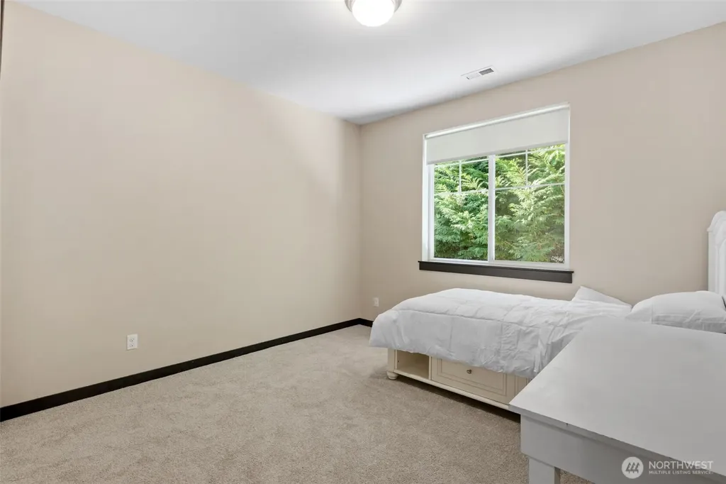 16990 NE 84th Court Redmond WA 98052