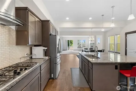 16990 NE 84th Court Redmond WA 98052