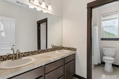 16990 NE 84th Court Redmond WA 98052