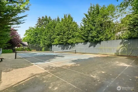 15730 116th Avenue NE Bothell WA 98011