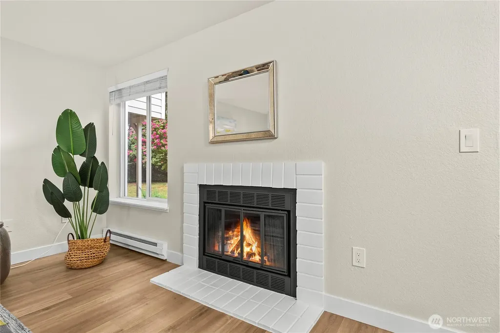 4623 Grandview Dr W University Place WA 98466