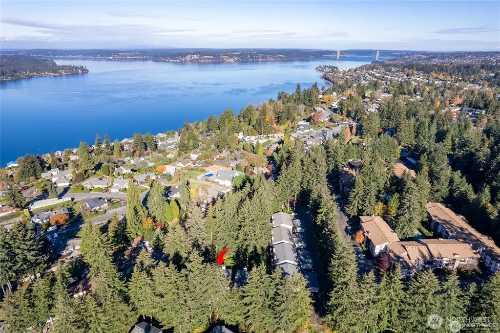 4623 Grandview Dr W University Place WA 98466