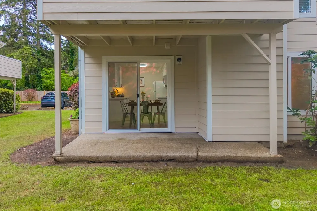 4623 Grandview Dr W University Place WA 98466