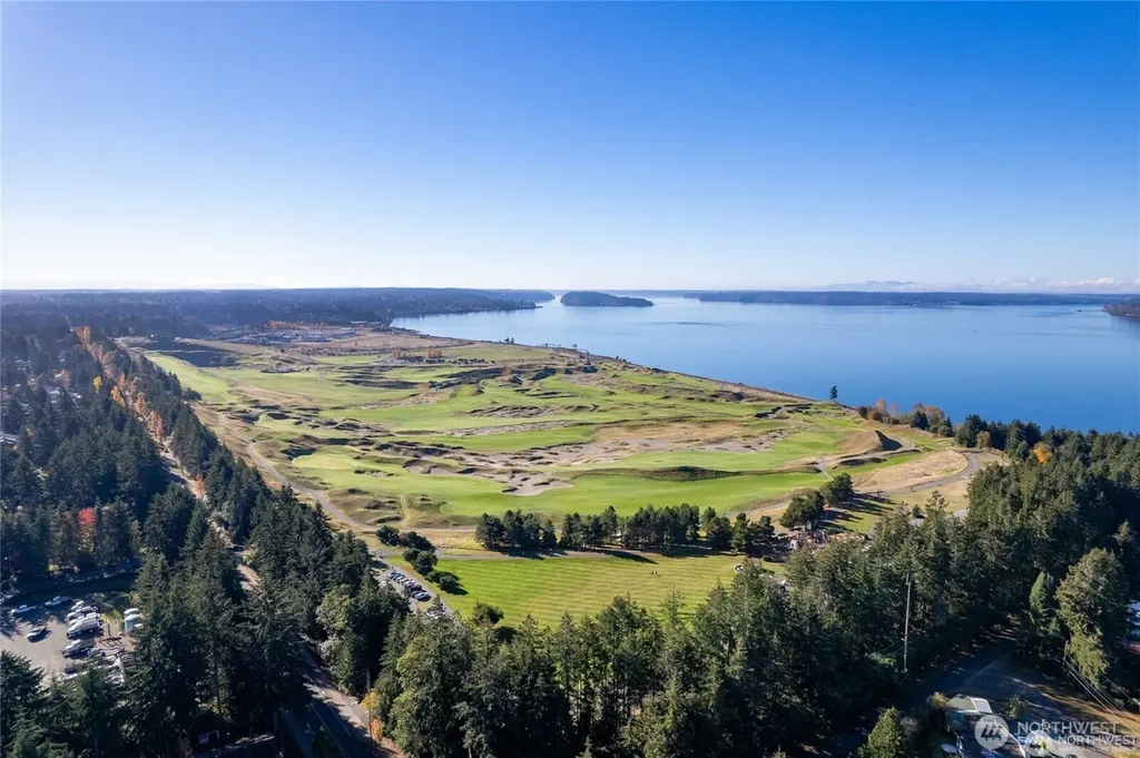 4623 Grandview Dr W University Place WA 98466