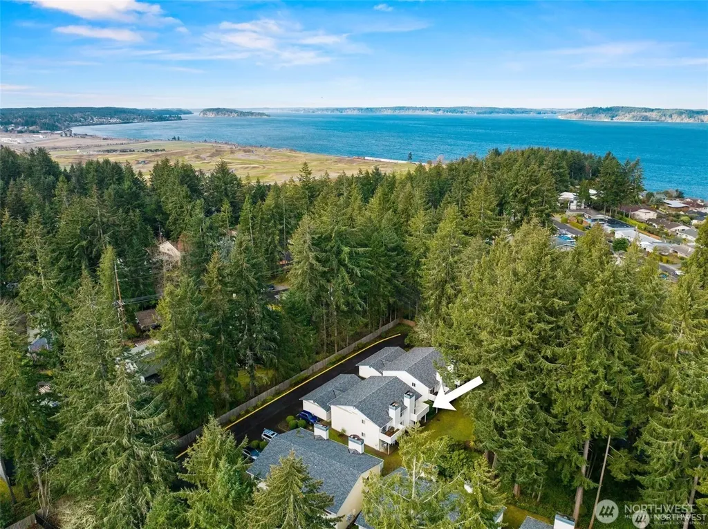 4623 Grandview Dr W University Place WA 98466