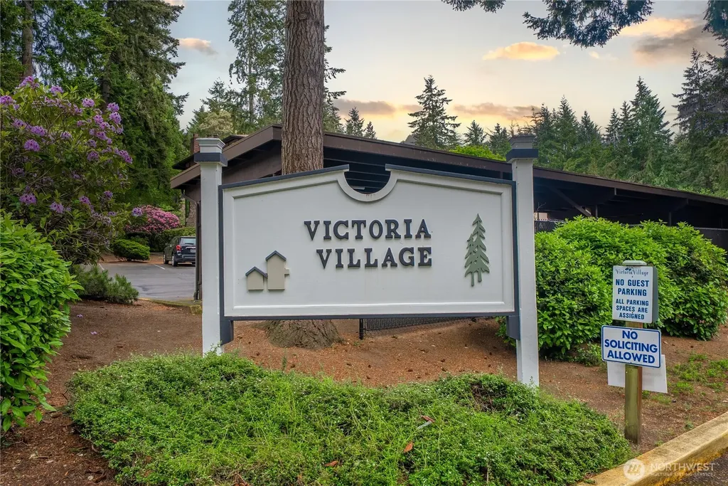 4623 Grandview Dr W University Place WA 98466