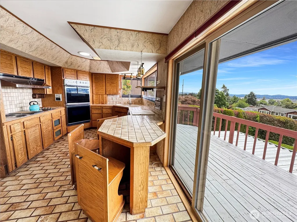 6814 Sleret Avenue Vancouver WA 98664