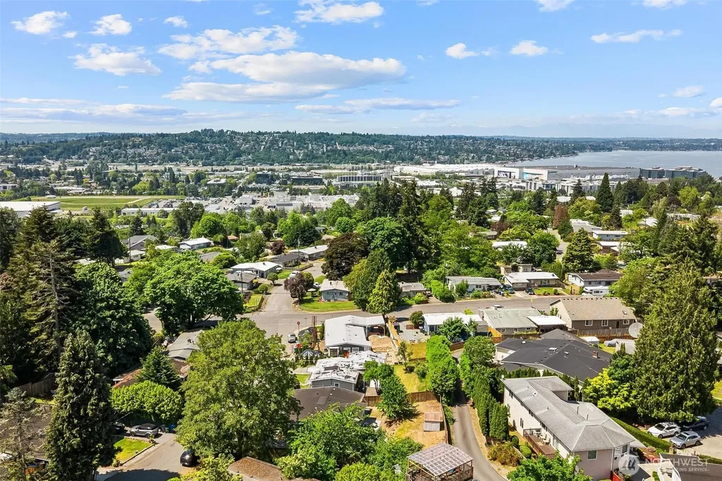 640 Ferndale Avenue NE Renton WA 98056