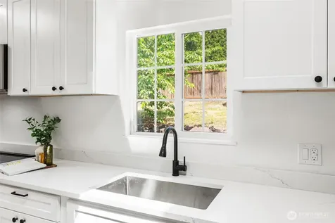 640 Ferndale Avenue NE Renton WA 98056