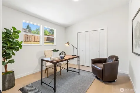 640 Ferndale Avenue NE Renton WA 98056