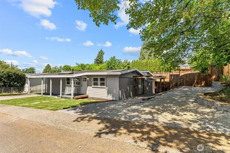 640 Ferndale Avenue NE Renton WA 98056