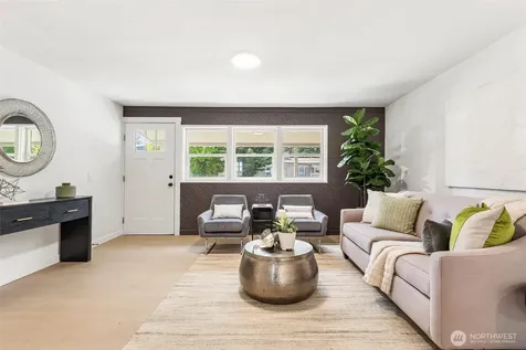 640 Ferndale Avenue NE Renton WA 98056
