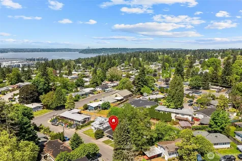 640 Ferndale Avenue NE Renton WA 98056