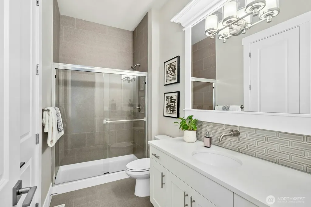 19028 175th Place SE Renton WA 98058