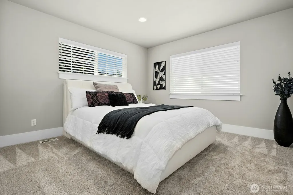 19028 175th Place SE Renton WA 98058
