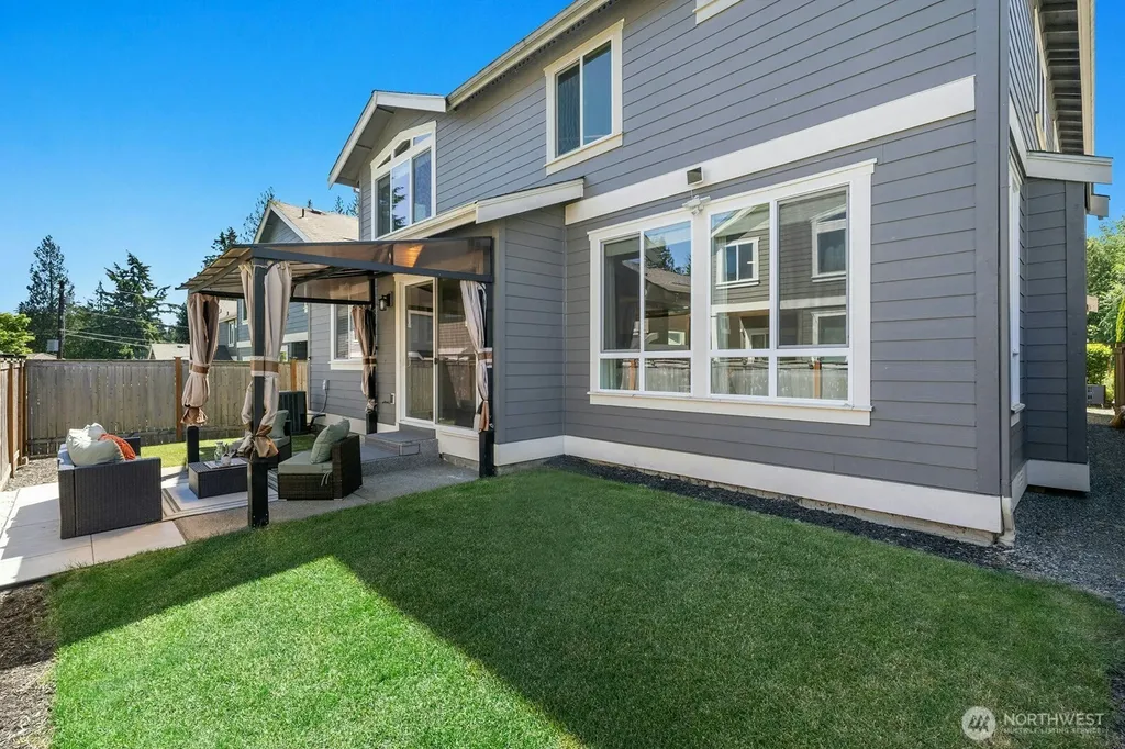 19028 175th Place SE Renton WA 98058