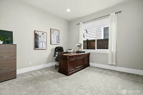 19028 175th Place SE Renton WA 98058