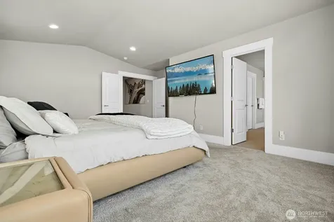 19028 175th Place SE Renton WA 98058