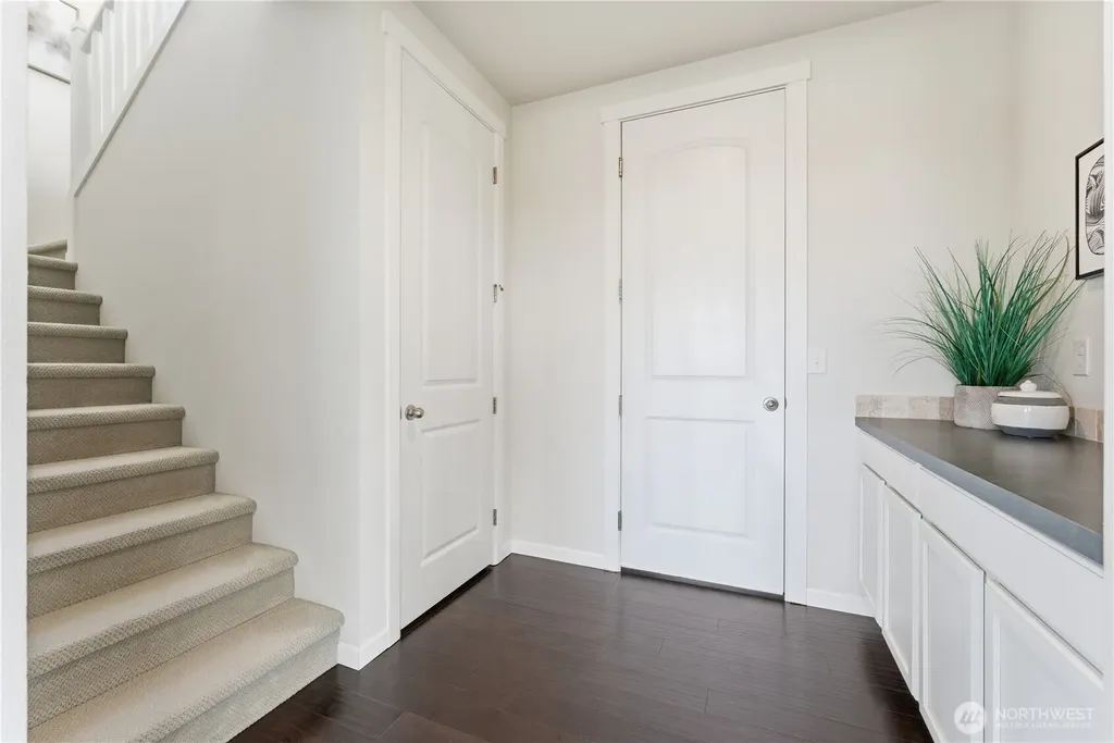 8218 NE 196 Street Kenmore WA 98028