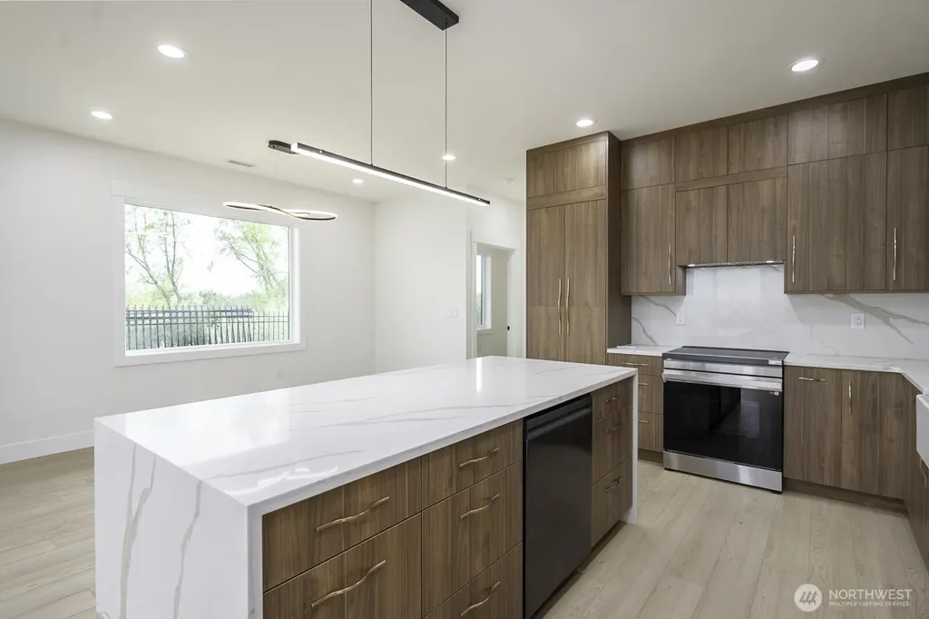 554 N Sparrow Lane Moses Lake WA 98837