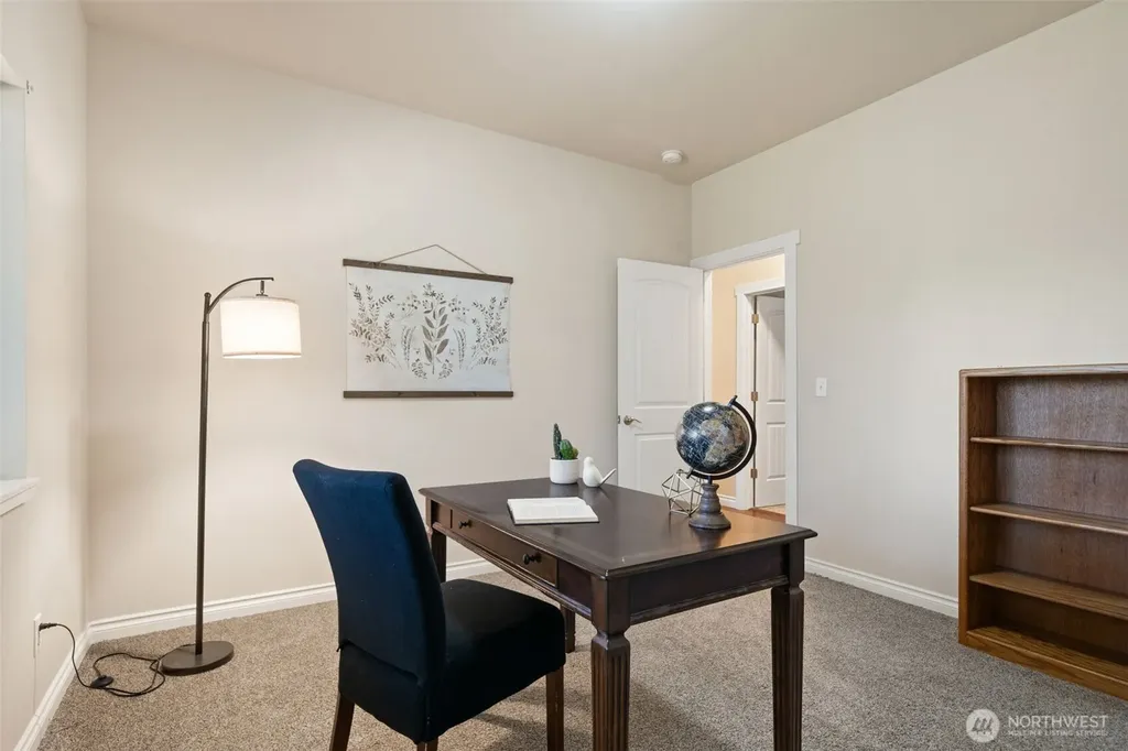 300 E Hillside Drive Belfair WA 98528