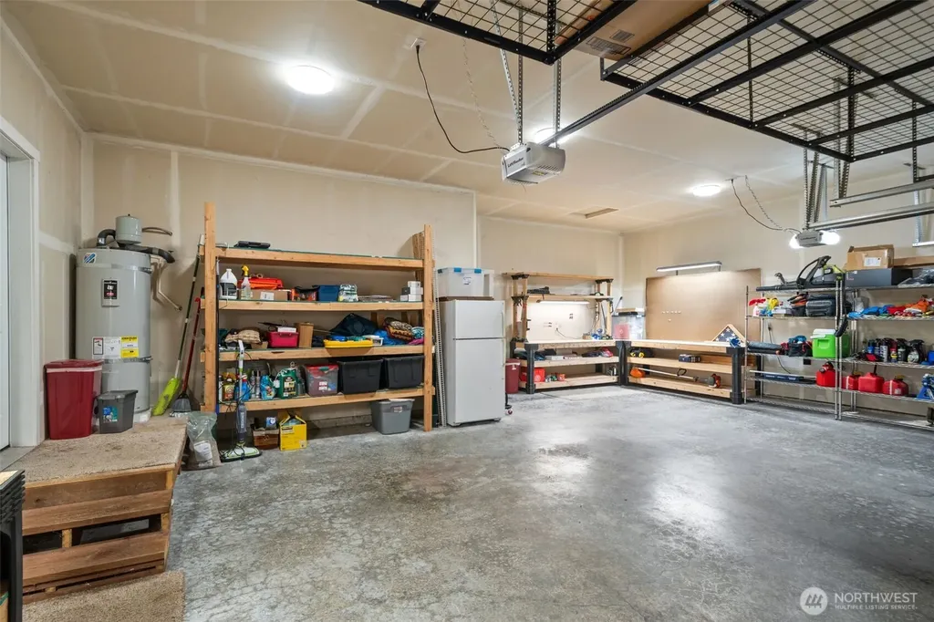 300 E Hillside Drive Belfair WA 98528