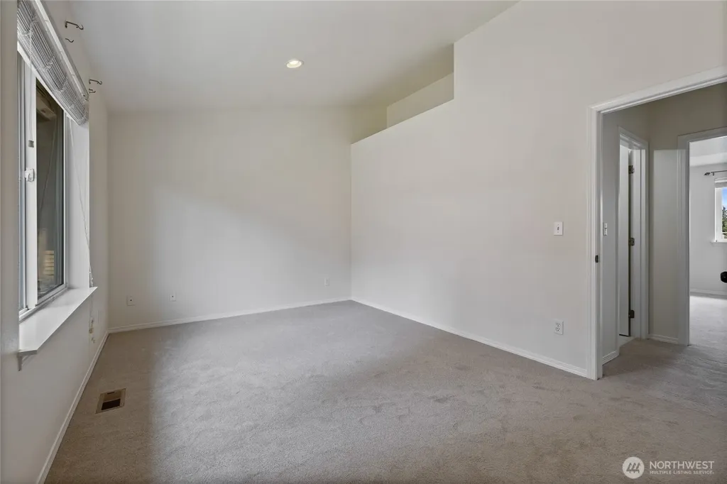 1641 Bayview Drive W Bremerton WA 98312