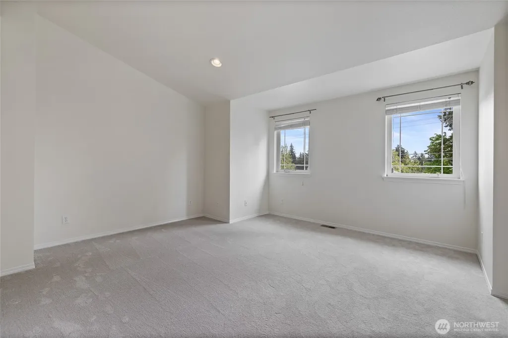 1641 Bayview Drive W Bremerton WA 98312