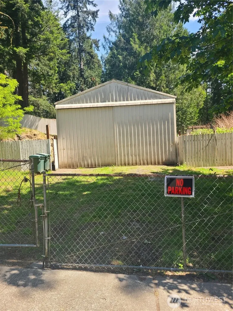 19914 15th Avenue NE Shoreline WA 98155