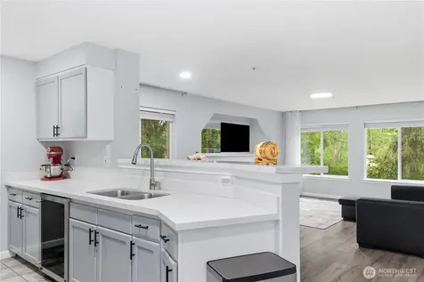 11501 7th Avenue W Everett WA 98204