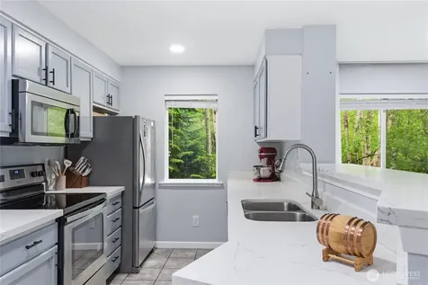 11501 7th Avenue W Everett WA 98204