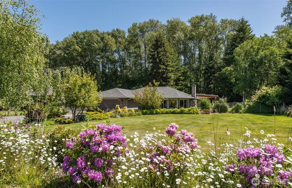 291 Grandview Drive Sequim WA 98382