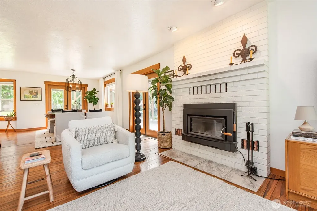 291 Grandview Drive Sequim WA 98382