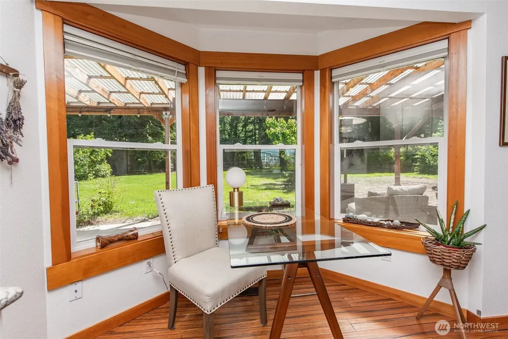 291 Grandview Drive Sequim WA 98382