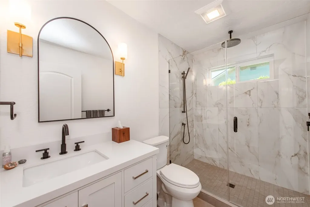 291 Grandview Drive Sequim WA 98382