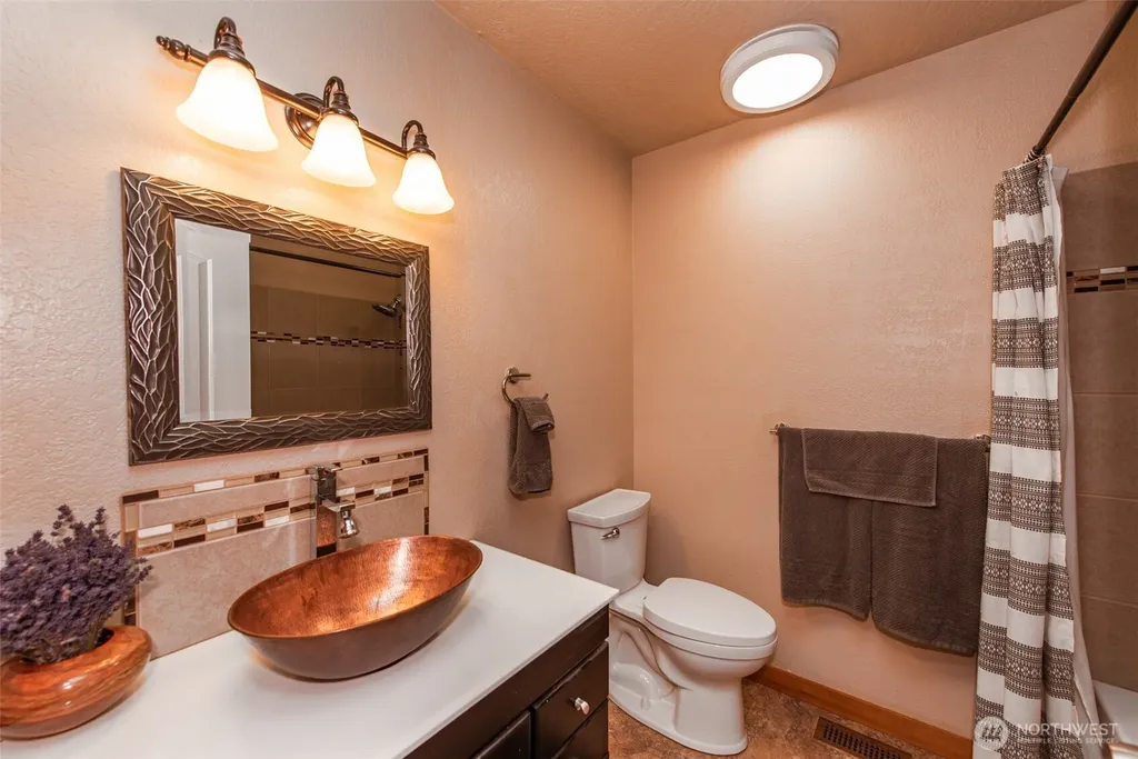 291 Grandview Drive Sequim WA 98382