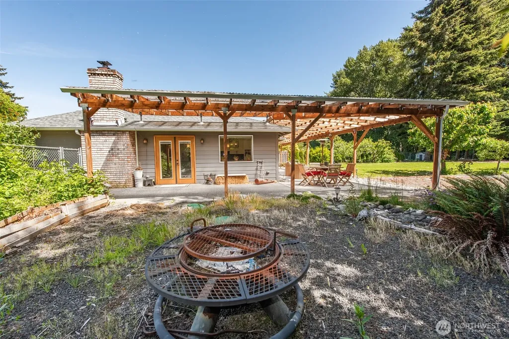 291 Grandview Drive Sequim WA 98382