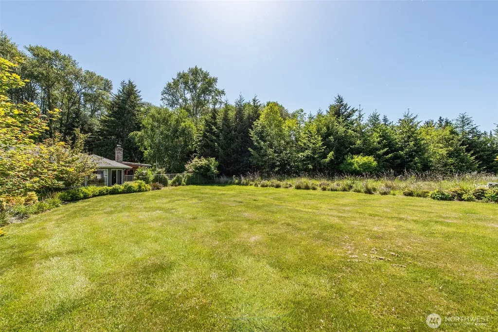 291 Grandview Drive Sequim WA 98382