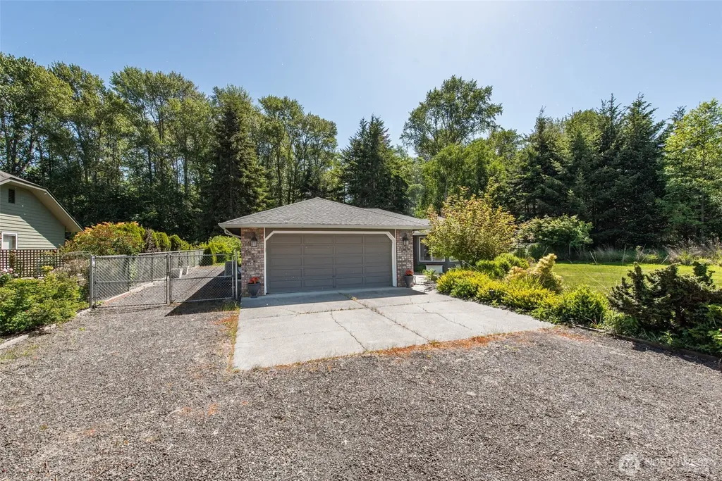 291 Grandview Drive Sequim WA 98382