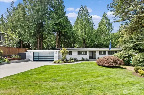 3227 103rd Place NE Bellevue WA 98004
