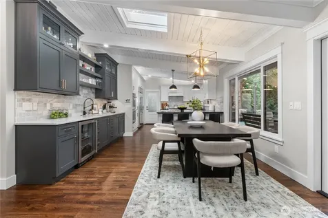 3227 103rd Place NE Bellevue WA 98004