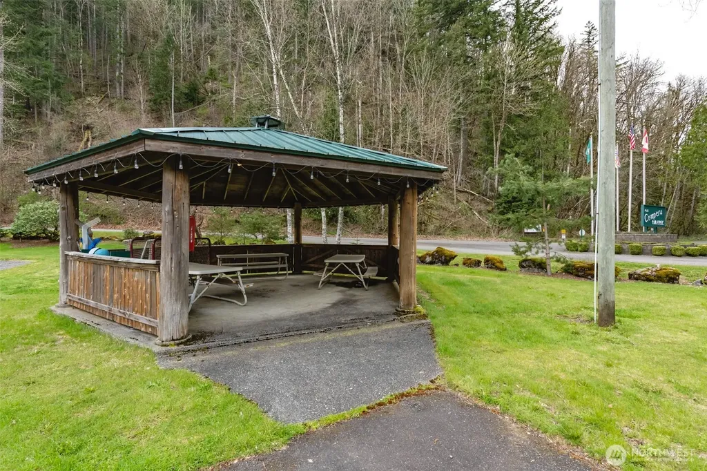 1159 Alder Lane Maple Falls WA 98266