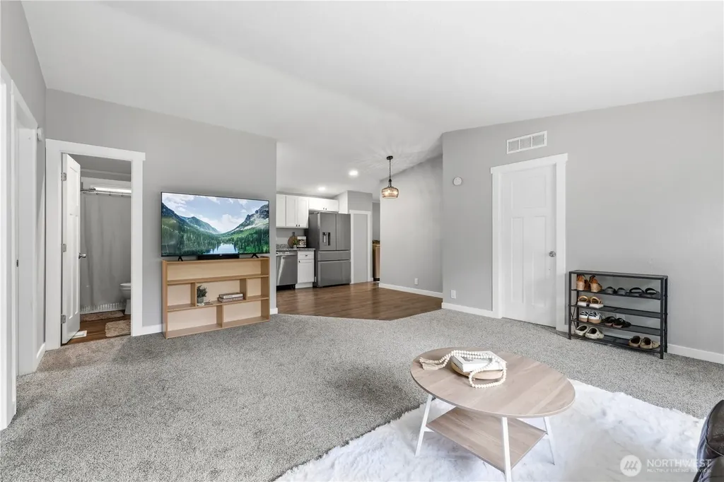 8329 Abelia Ct SE Yelm WA 98597